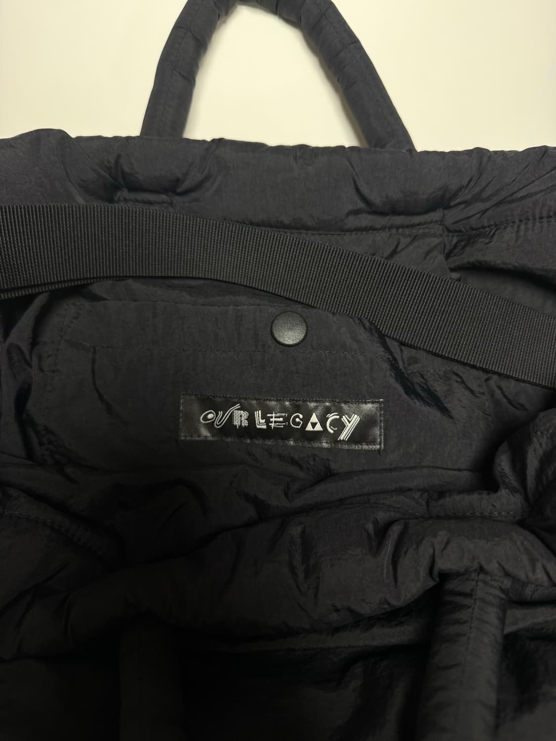 ourlegacy 아워레가시 필로우 숄더 토트백 블랙 상품이미지4