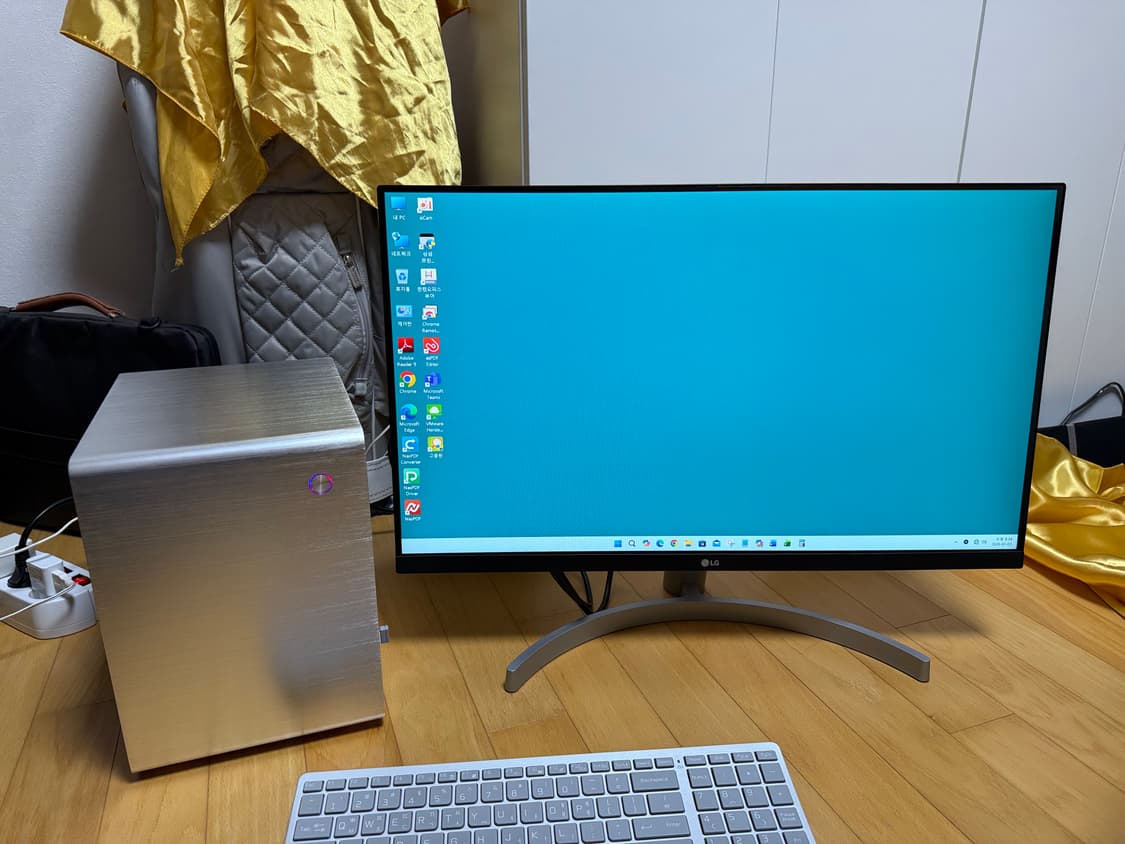 한성컴퓨터 미니슈트 i5 테스크탑 풀스틸 컴퓨터  i5 9400 2.9  상품이미지8