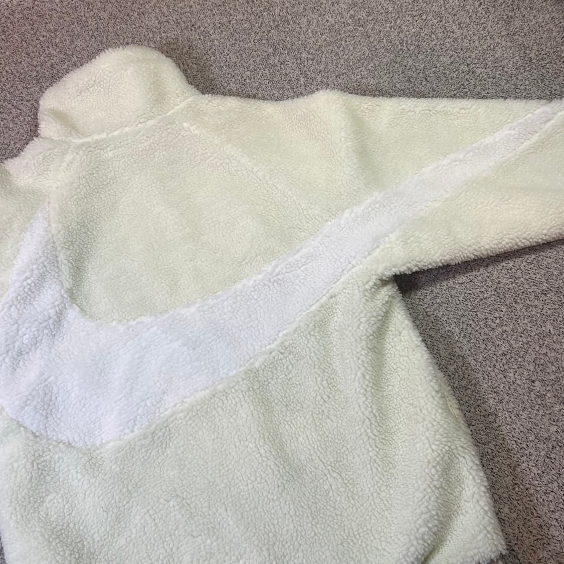 나이키 빅 스우시 리버시블 쉐르파 점퍼 상품이미지4