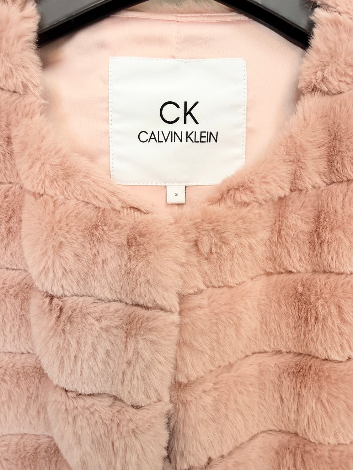 한섬 CK 캘빈클라인 크롭 퍼자켓 상품이미지4