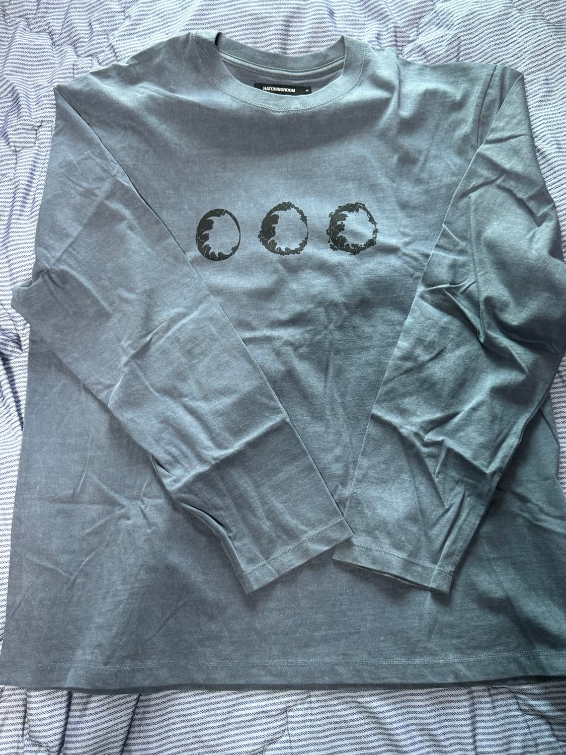 해칭움 에그 롱슬리브  상품이미지1