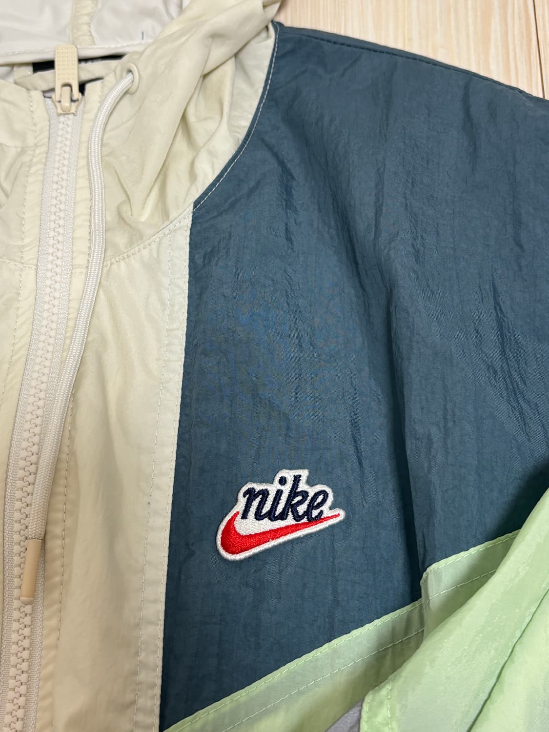 나이키 바람막이 M (빈티지 제품) 상품이미지2