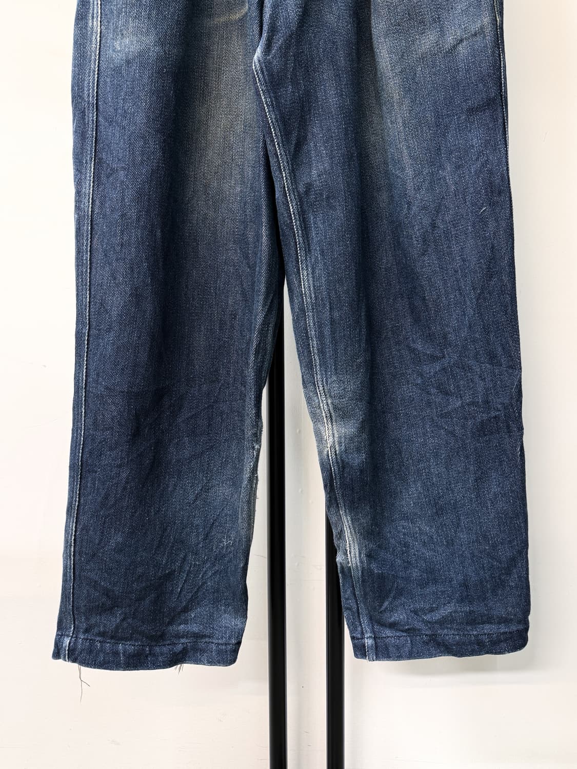 올포원 백 레터링 로고 하드 데님 팬츠 상품이미지4