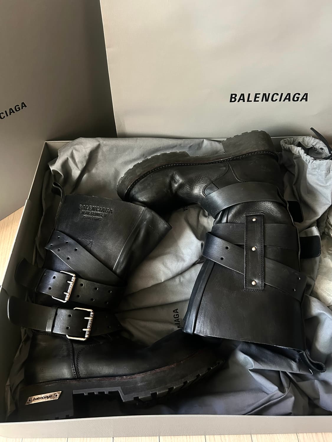 발렌시아가 베놈 부츠 하이 43 상품이미지1