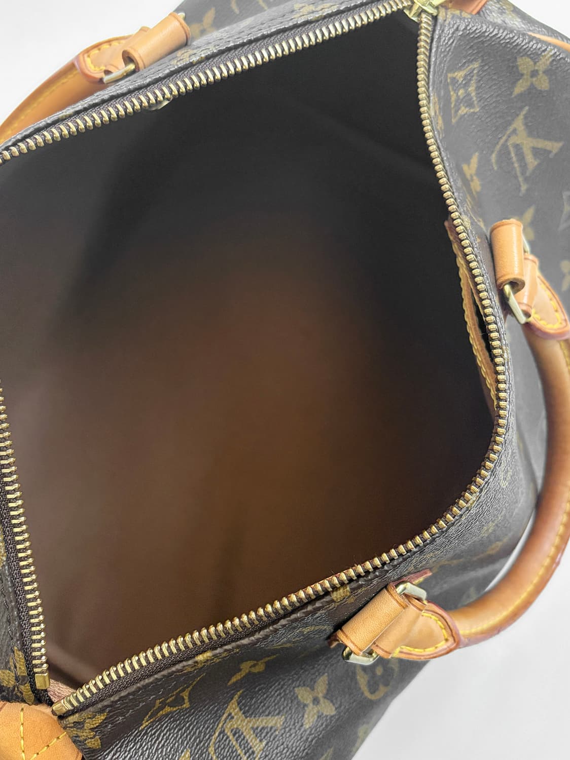 루이비통 모노그램 스피디백 30 판매합니다. 상품이미지6