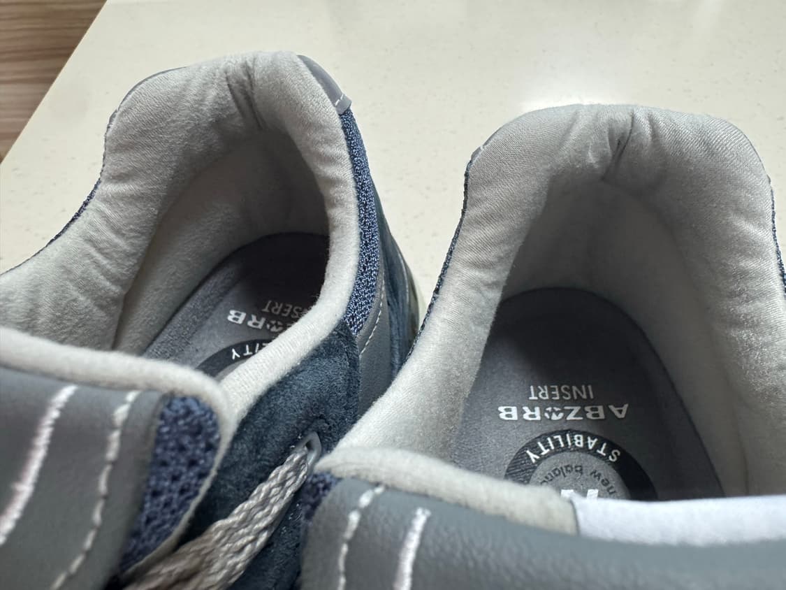 뉴발란스 991 Made in UK 네이비(UK7) 255 판매합니다. 상품이미지4