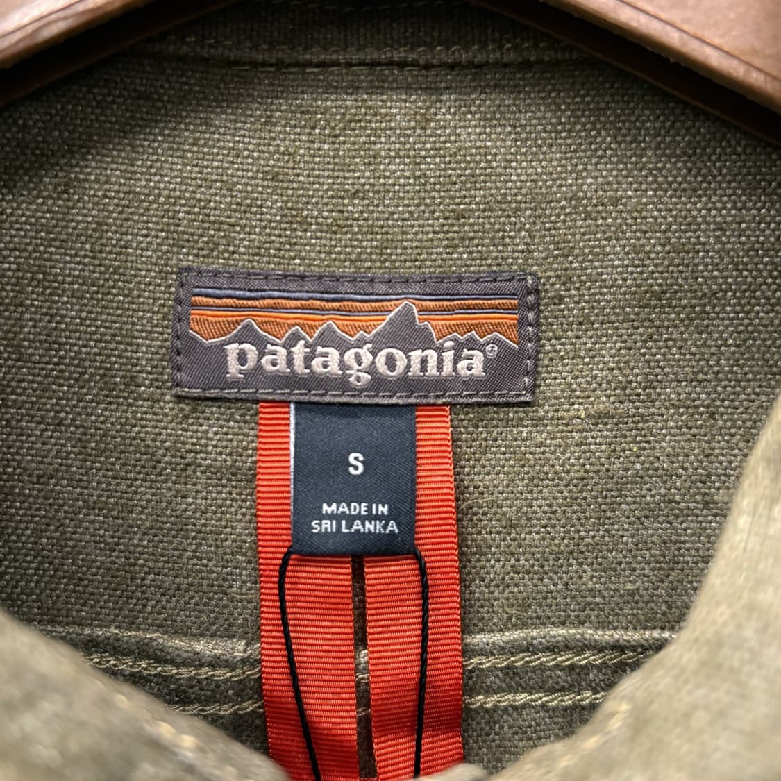 파타고니아 아웃도어 워크셔츠 소프트 린넨트윌 어스톤 로고 N653 상품이미지6