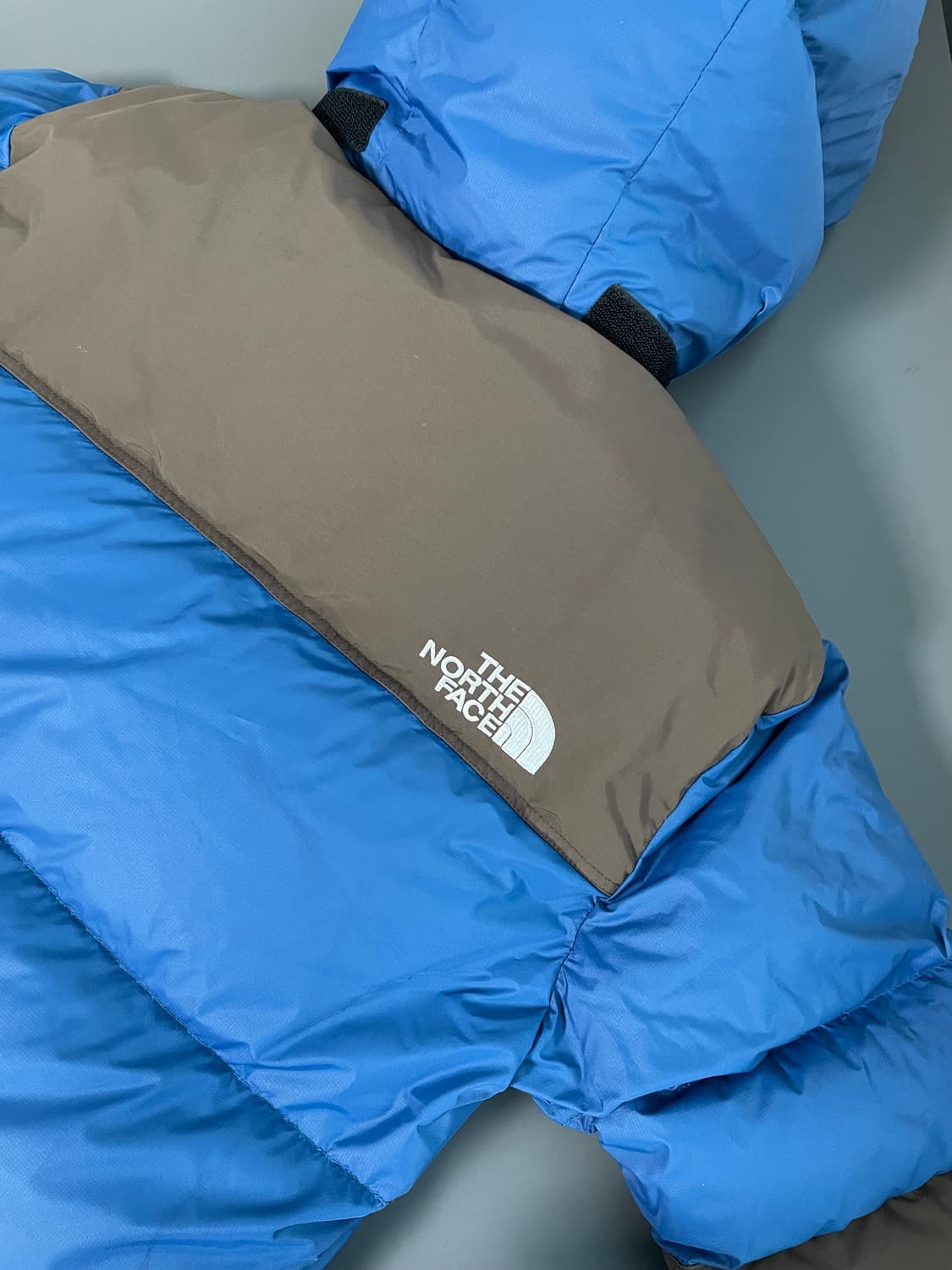 [M] 노스페이스 USA 화이트라벨 윈드스토퍼 800 눕시 패딩 상품이미지6