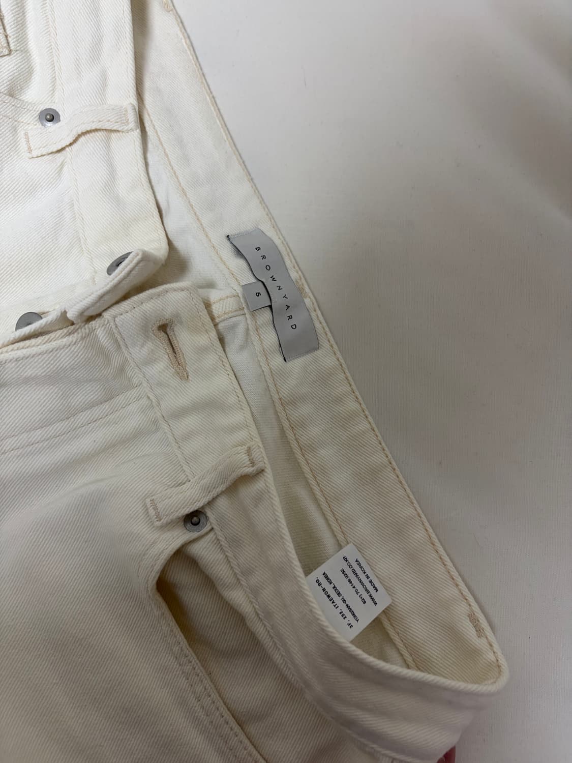 브라운야드 뉴 스탠다드 데님 에크루 5사이즈 상품이미지4