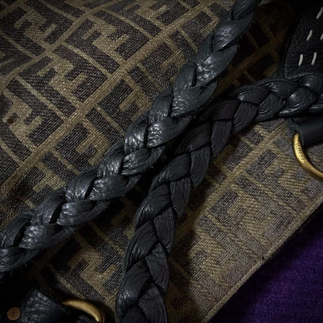 FENDI Vintage FF Canvas Shoulder Bag 상품이미지8