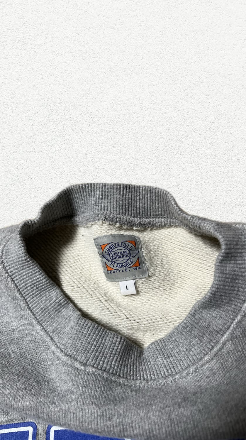 이벳필드 그레이 맨투맨 상품이미지3