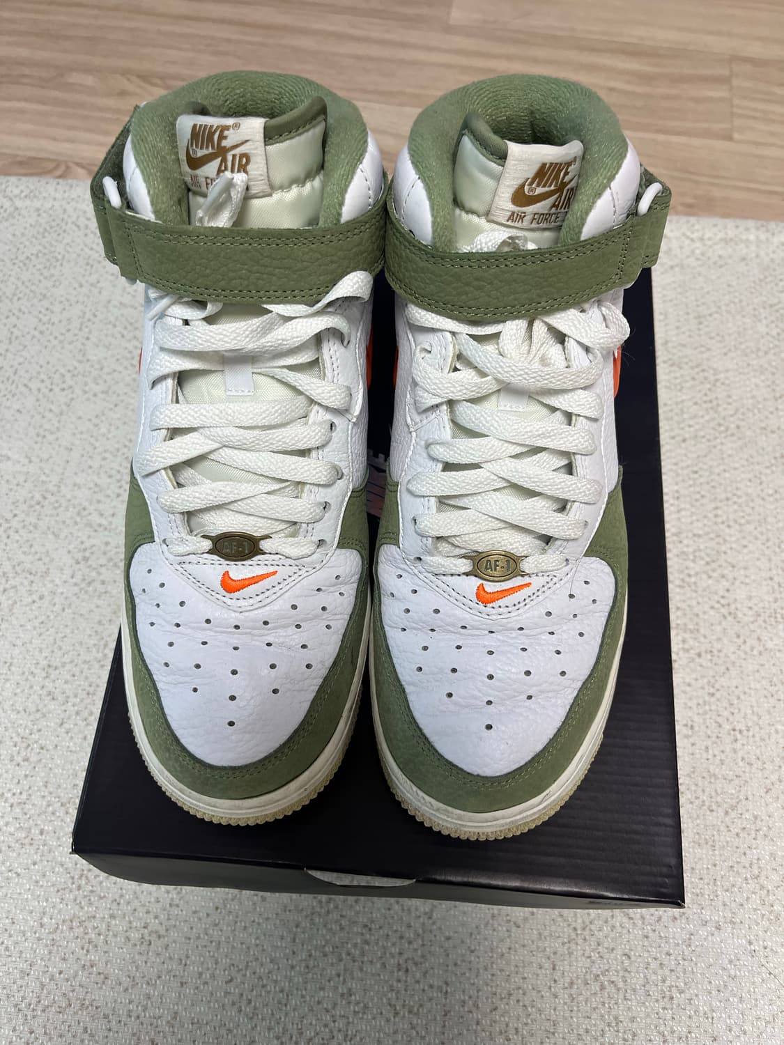 나이키 에어포스1 미드 QS 올리브 255 상품이미지2