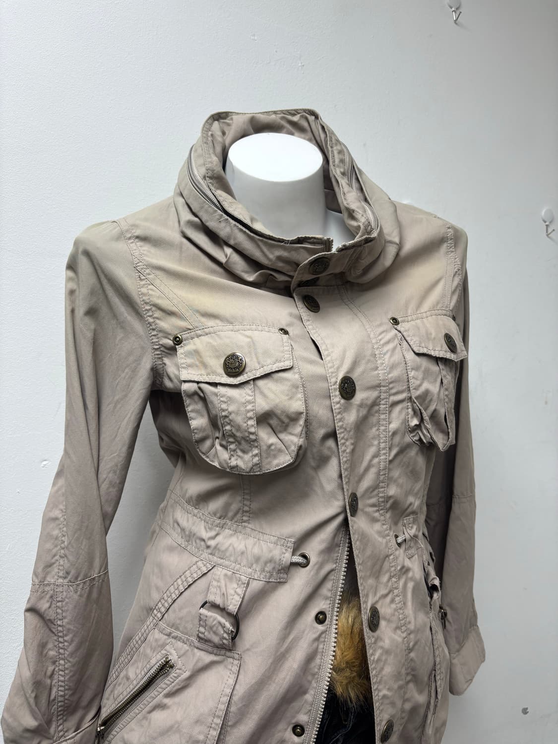 Y2K Bono-Hood Strap Detail Multi Pocket  상품이미지2