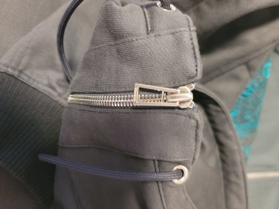 송지오 옴므 자수 하이넥 48사이즈  상품이미지8