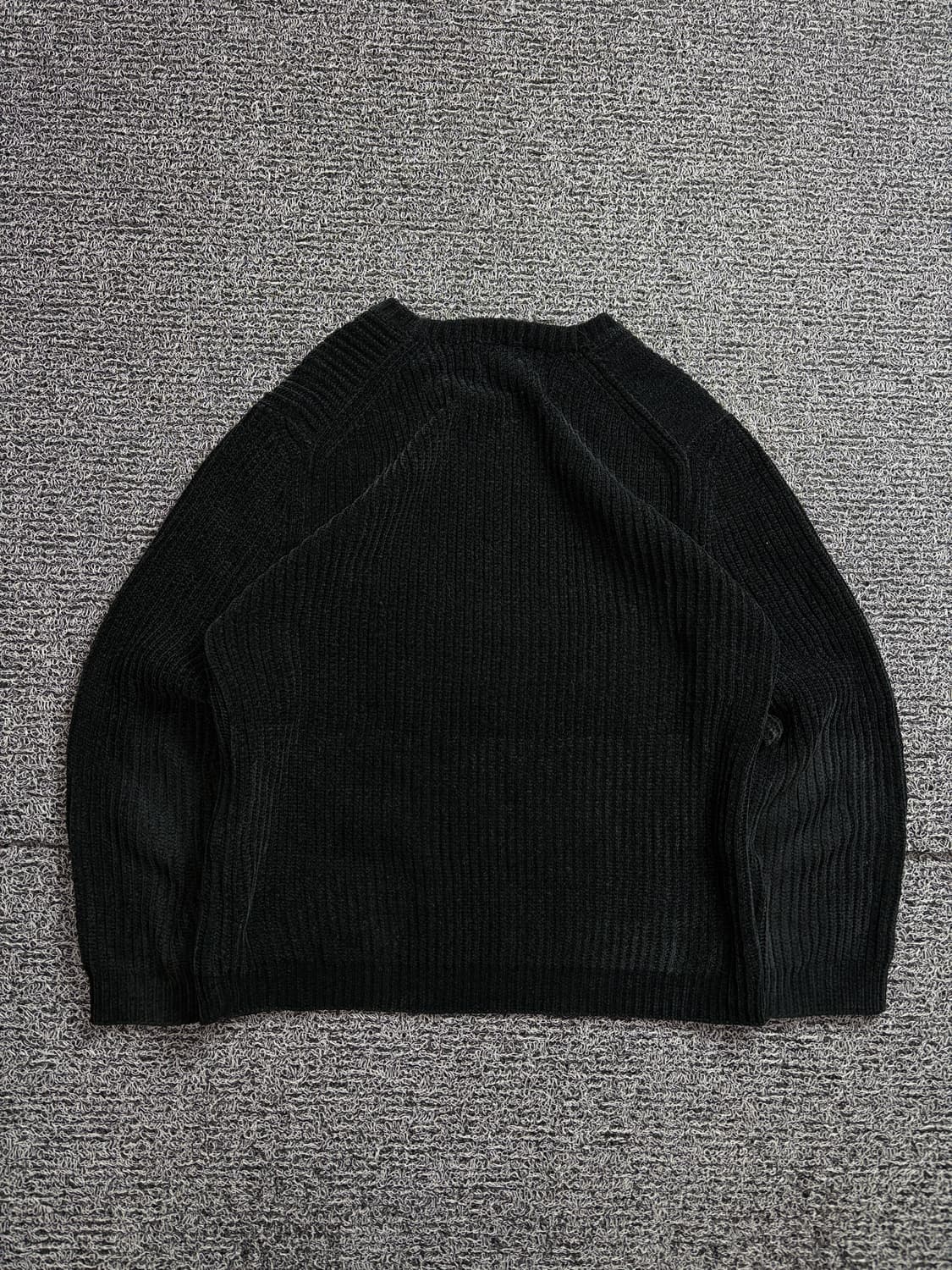 솔리드옴므 우영미 미니멀 벨벳 골지 라운드넥 니트 2257 상품이미지4