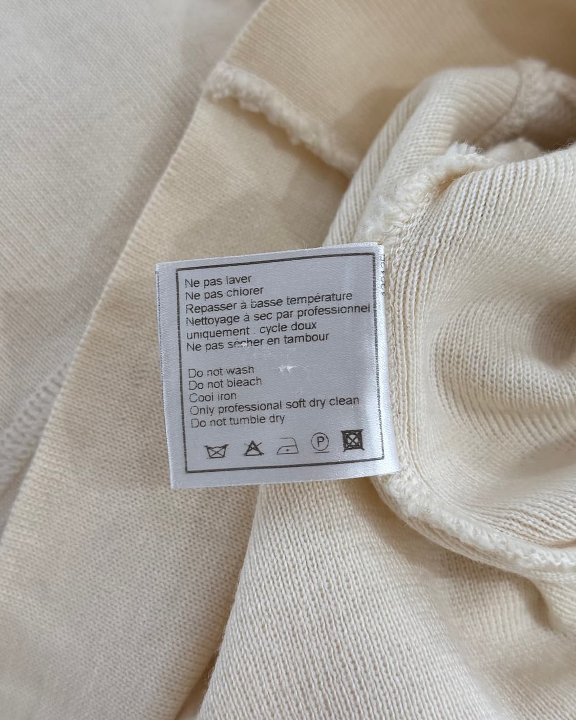 샤넬 아이보리 울 롤넥 립니트 스웨터 상품이미지9