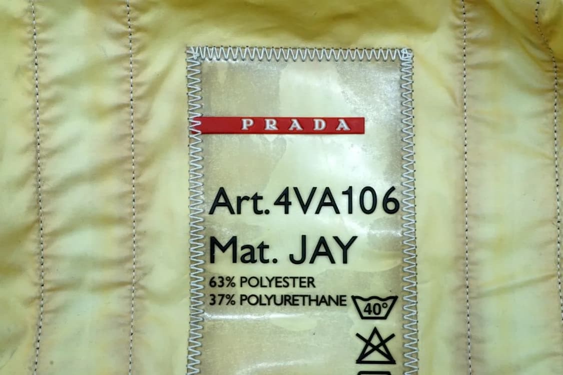 프라다 스포츠 레드러버 로고 나일론 토트백 상품이미지8