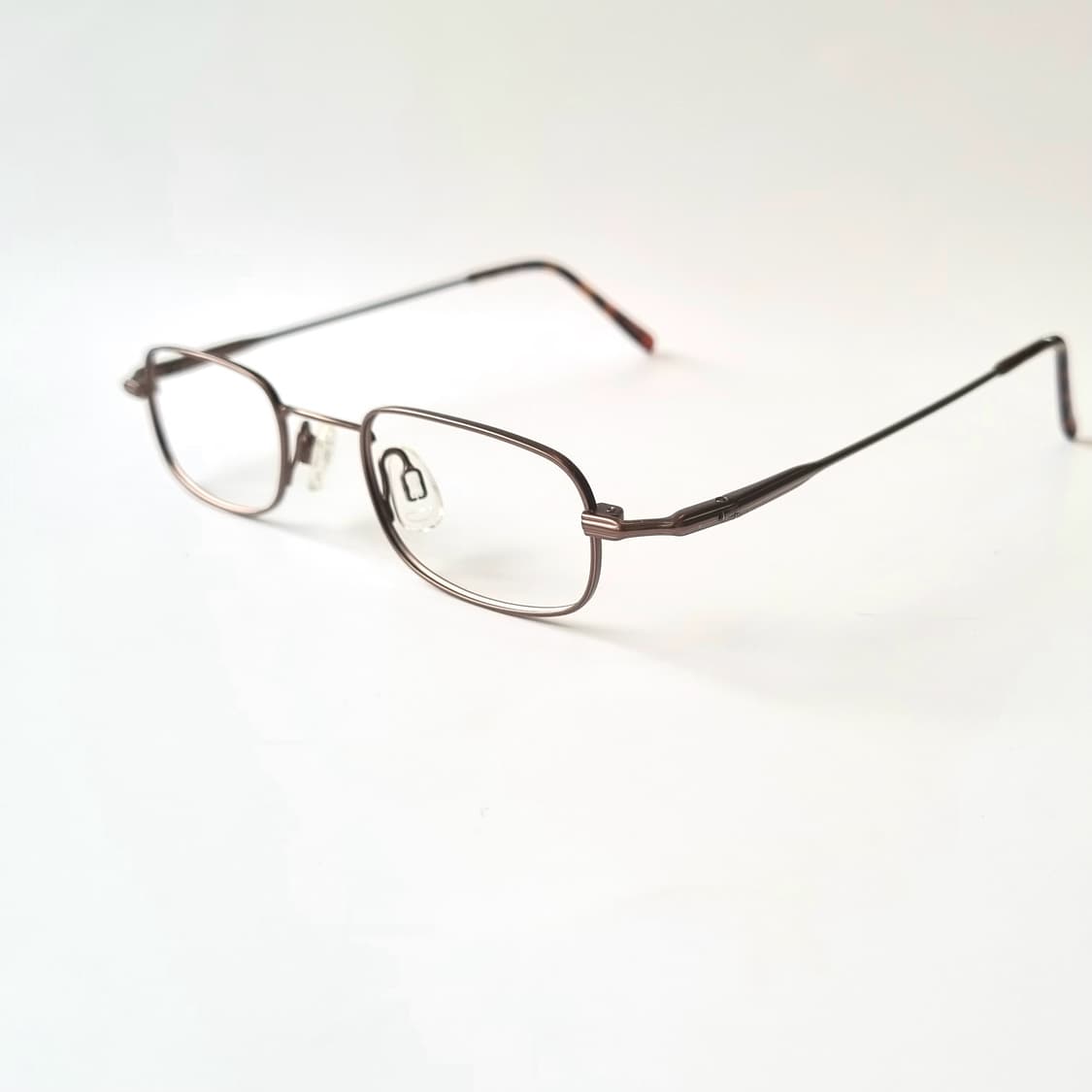 진열상품 미니멀 사각 오버템플 안경테 394 상품이미지3