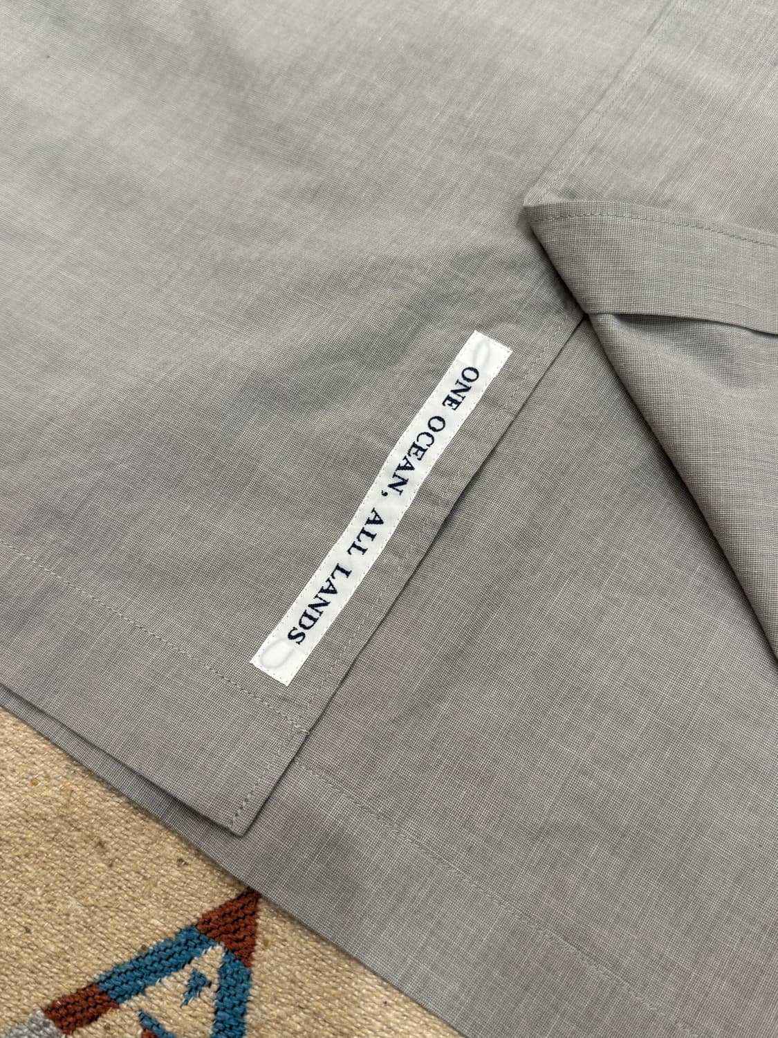 [L] 나나미카 레귤러 카라 엔드 온 엔드 셔츠 헤더 그레이  상품이미지5