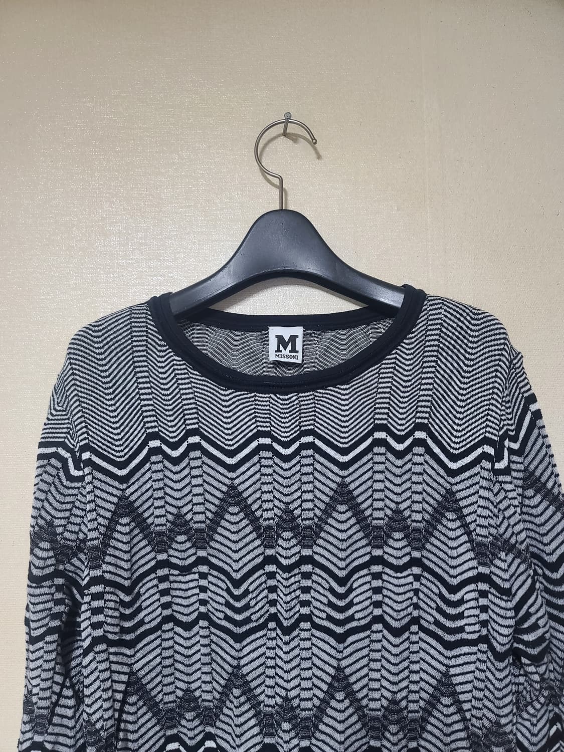 미쏘니 지그재그 우븐탑 상품이미지2