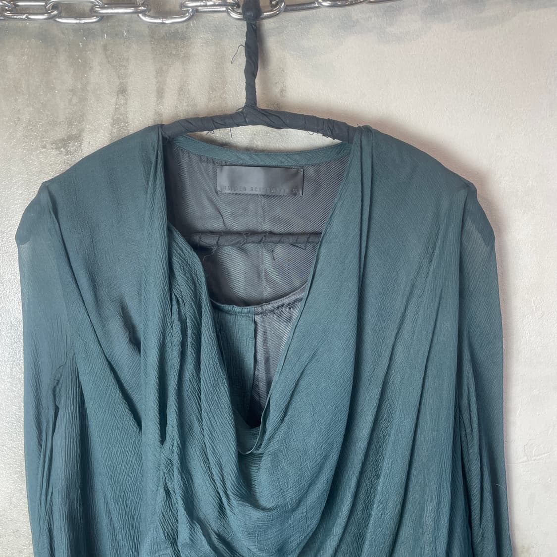 하이더 아커만 실크 드레이프 탑 상품이미지3