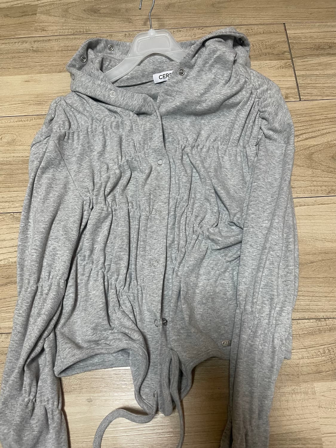 세릭 셔링 랩 후드 가디건 그레이 상품이미지4