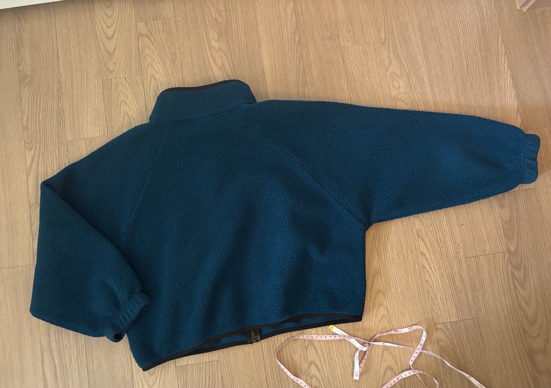 나이키 반크롭 뽀글이 후리스 집업자켓 여성 라지이지만 프리사이즈 상품이미지2