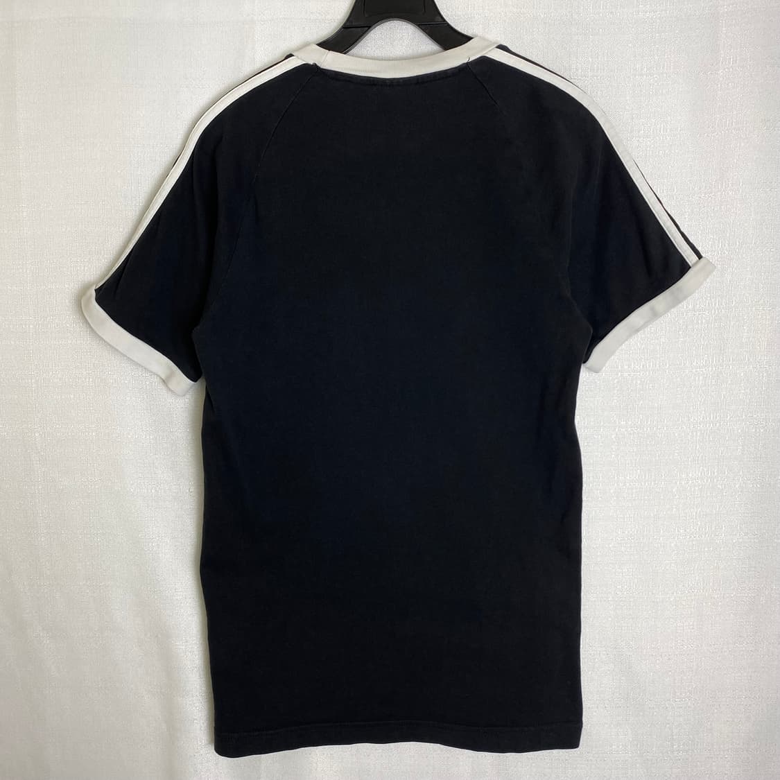 아디다스 오리지널 3선 반팔 티셔츠 블랙 상품이미지3