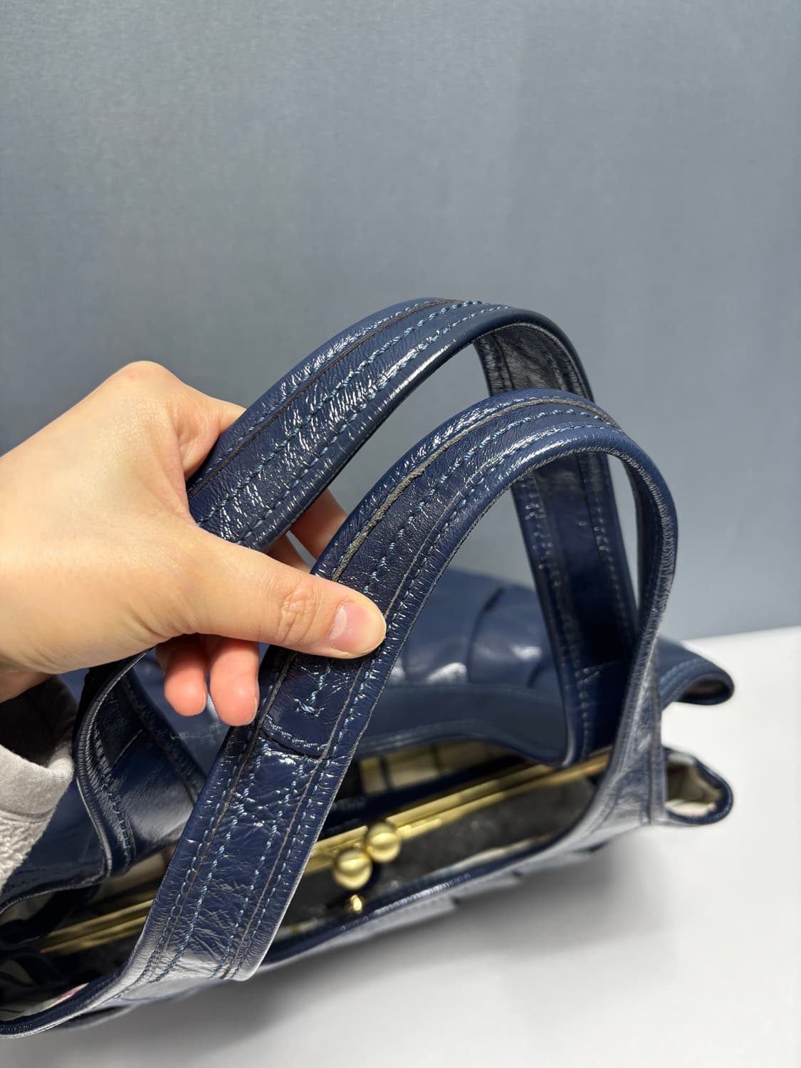 코치 쉘 에나멜 숄더백 상품이미지7