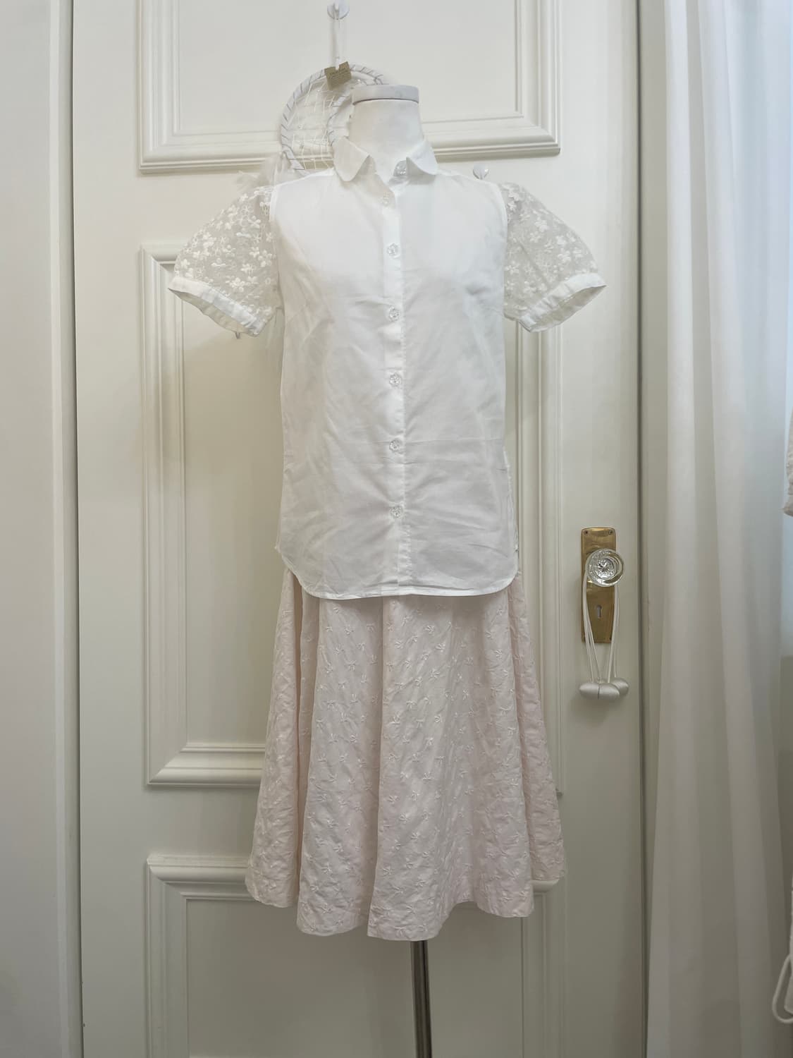 EARTH lace sleeve crystal flower button 상품이미지2