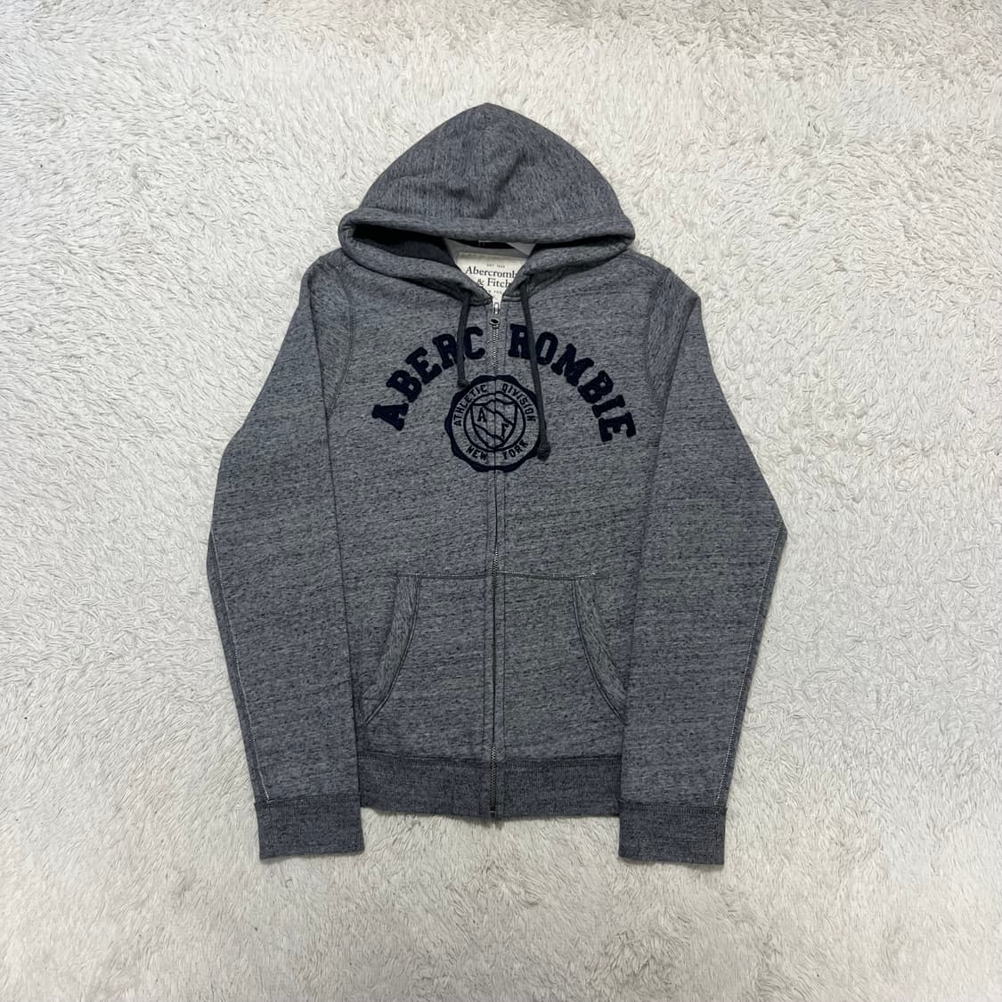 Abercrombie grey zip-up hoodie 상품이미지4