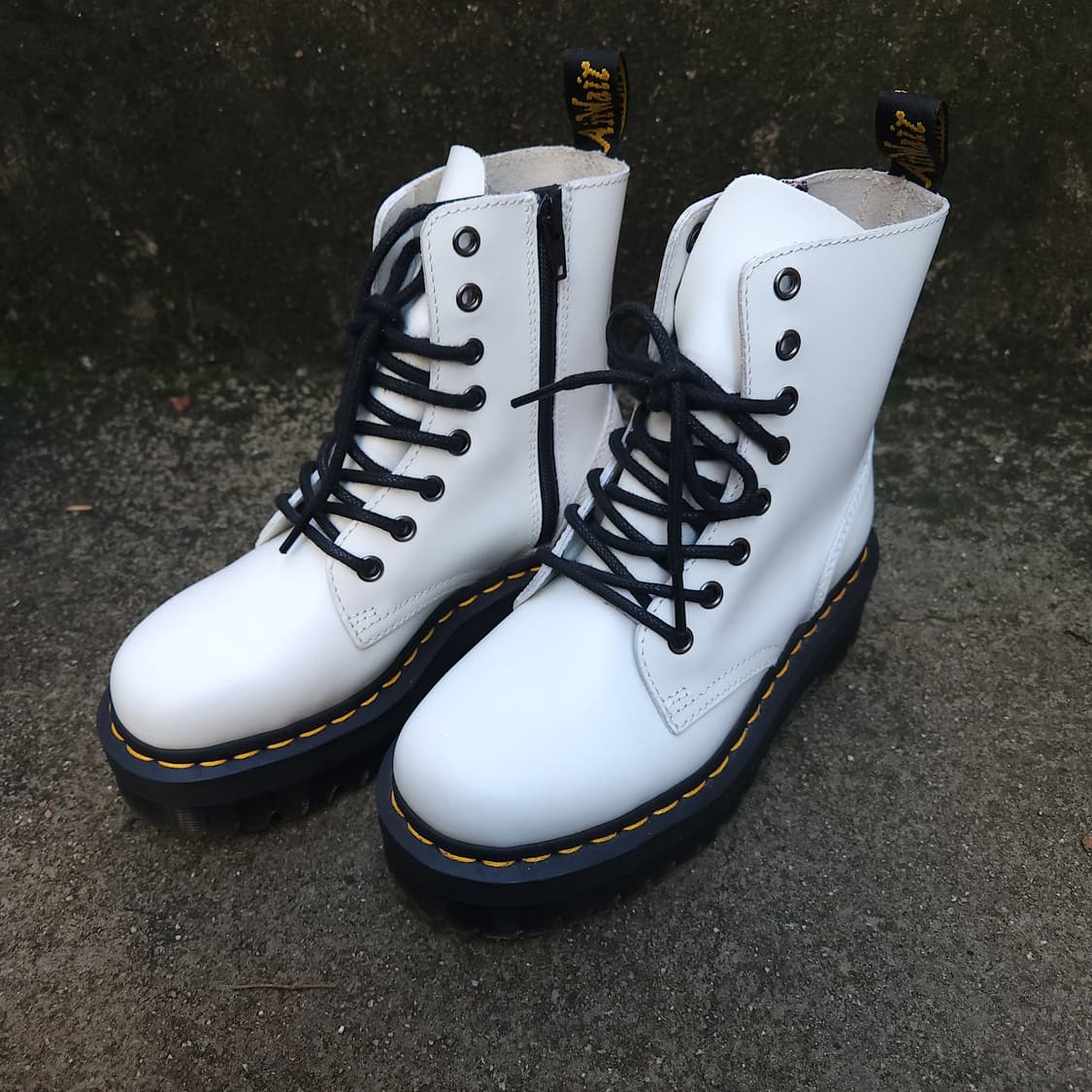[3UK] 닥터마틴 JADON 화이트 부츠 상품이미지1