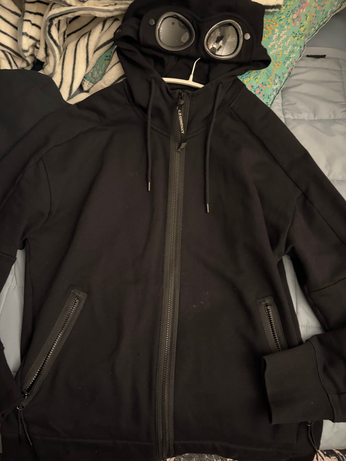 C.p. Company 고글 후드집업 상품이미지1