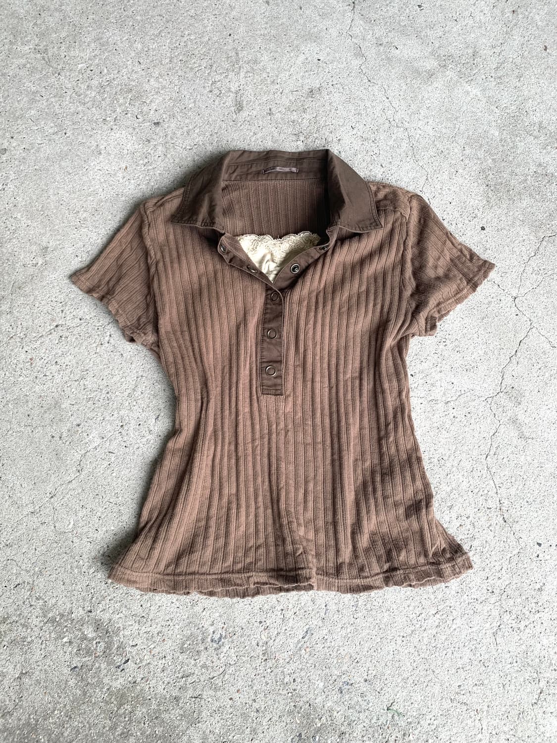Brown eyelet button lace top  상품이미지3