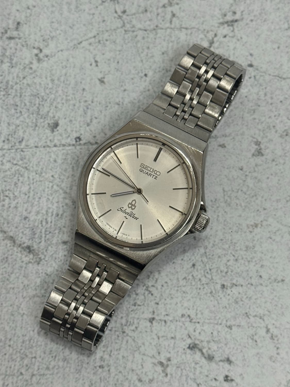 80s 빈티지 세이코 실버웨이브 쿼츠 상품이미지2