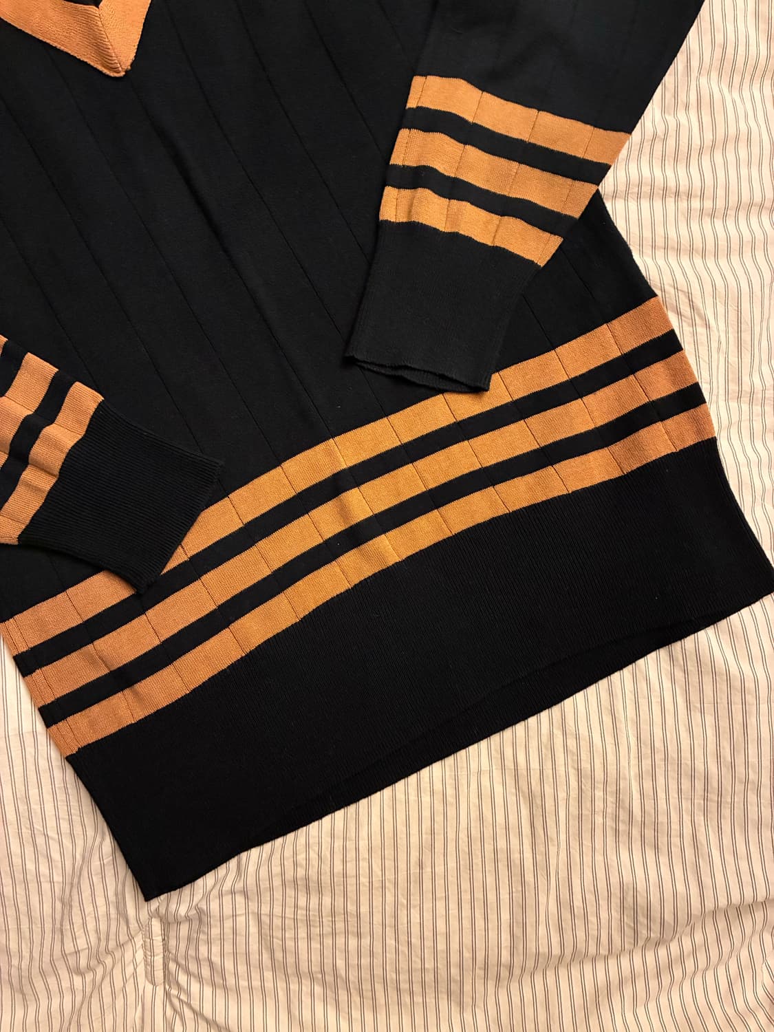 Haversack V-Neck Knit / 하버색 브이넥니트 상품이미지3