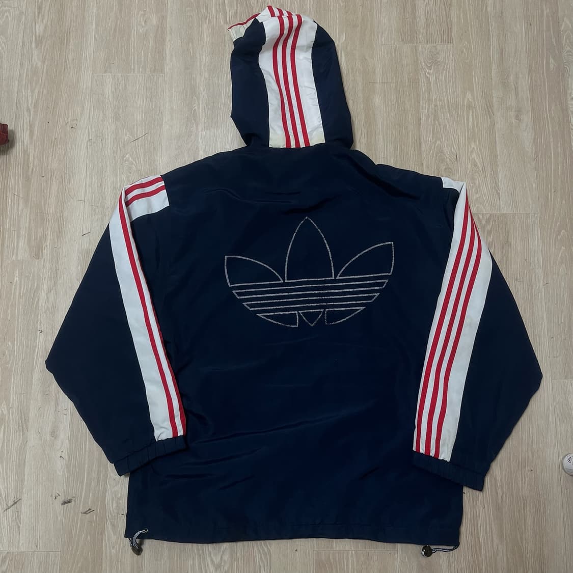 아디다스 올드스쿨 유로파 빅로고 바람막이 자켓 L/100  상품이미지4