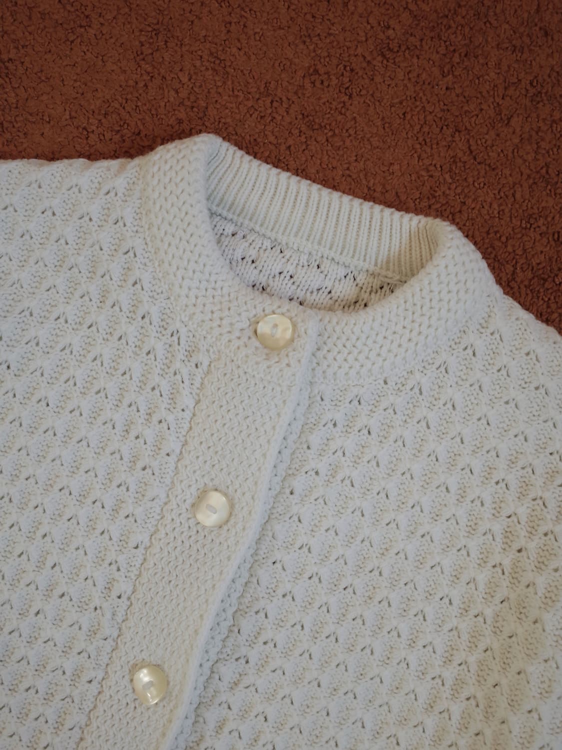 크림 빈티지 버튼 니트  상품이미지2
