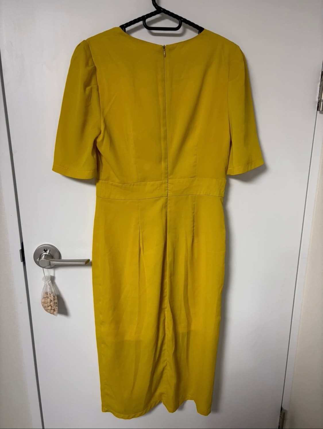 에이블리 옐로우 브이넥 오피스 쉬폰 레이스 반팔 롱 원피스 상품이미지2