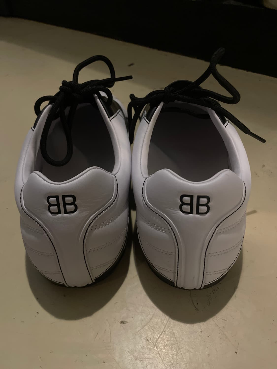 발렌시아가 젠 화이트 블랙 42 상품이미지3