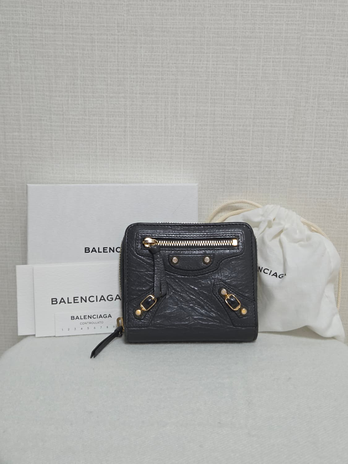 발렌시아가 클래식 지퍼 지갑 | 310699 | 정품 | 금장 | 풀구성 상품이미지1