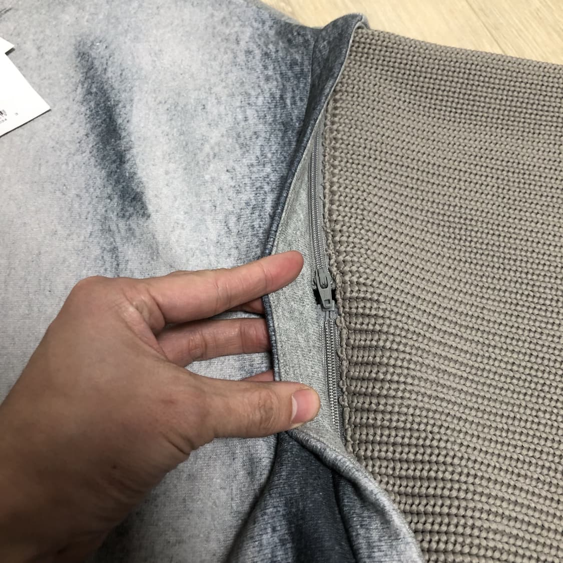 (3) 새상품 언더커버 UNDERCOVER 슬로건 프린트 패널트 맨투맨 상품이미지7