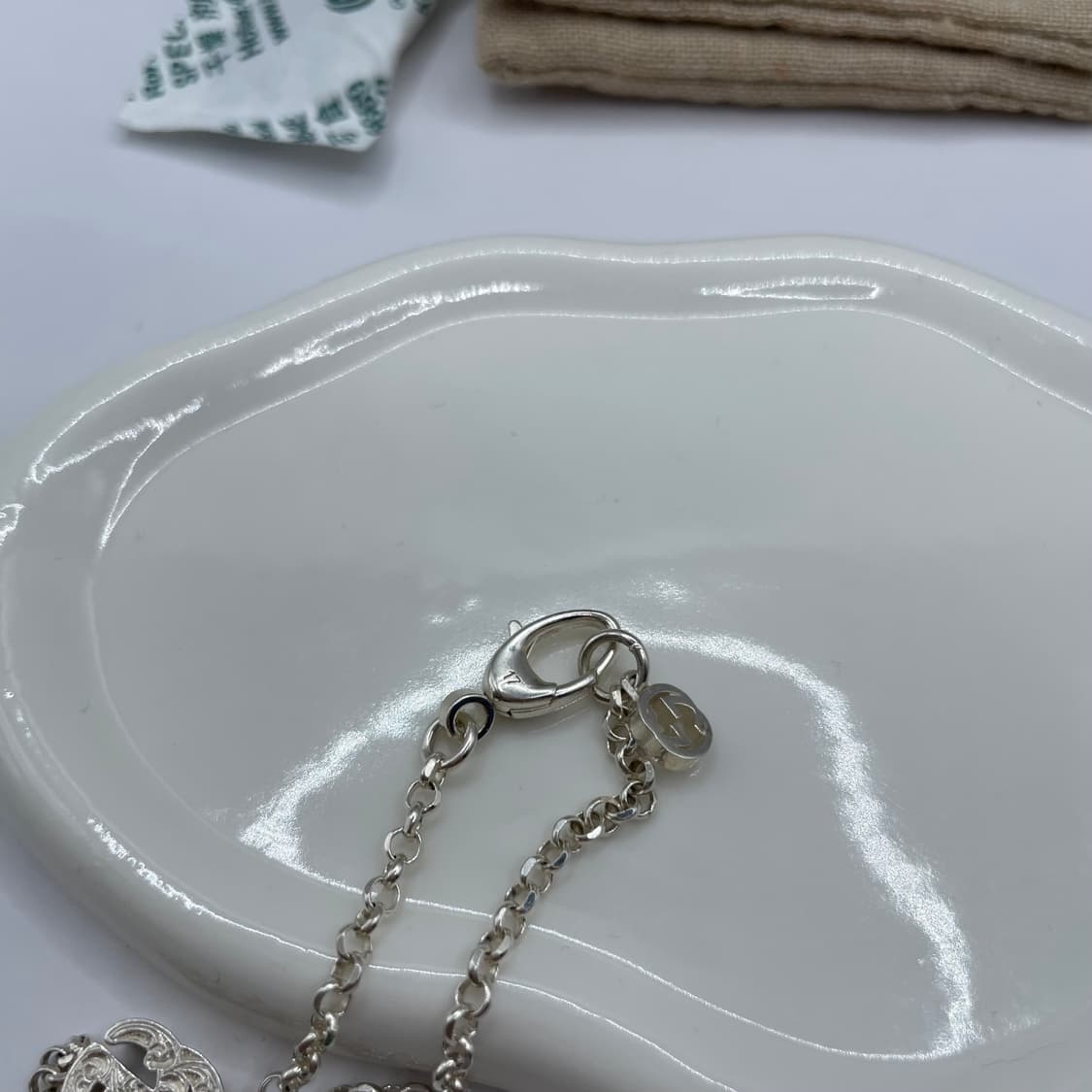 구찌 실버 팔찌 17호 GG 마몽 브레이슬릿 상품이미지5