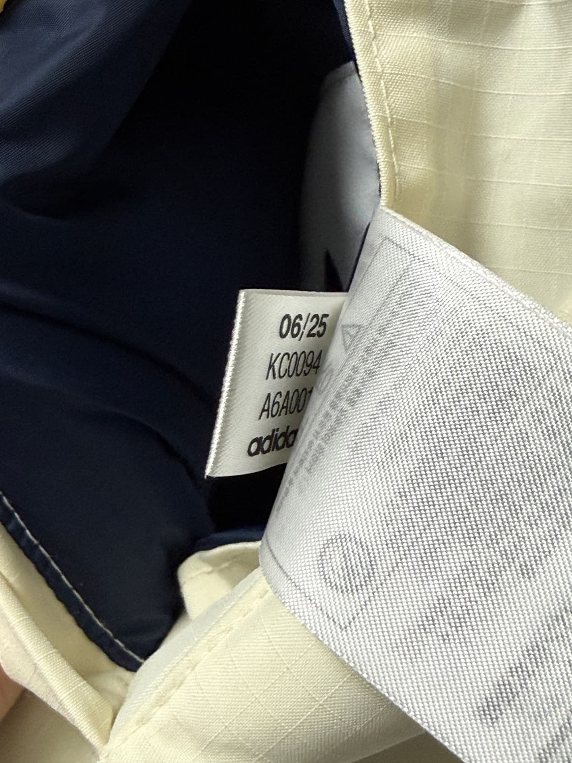 아디다스 리버시블 자켓 kc0094 상품이미지4