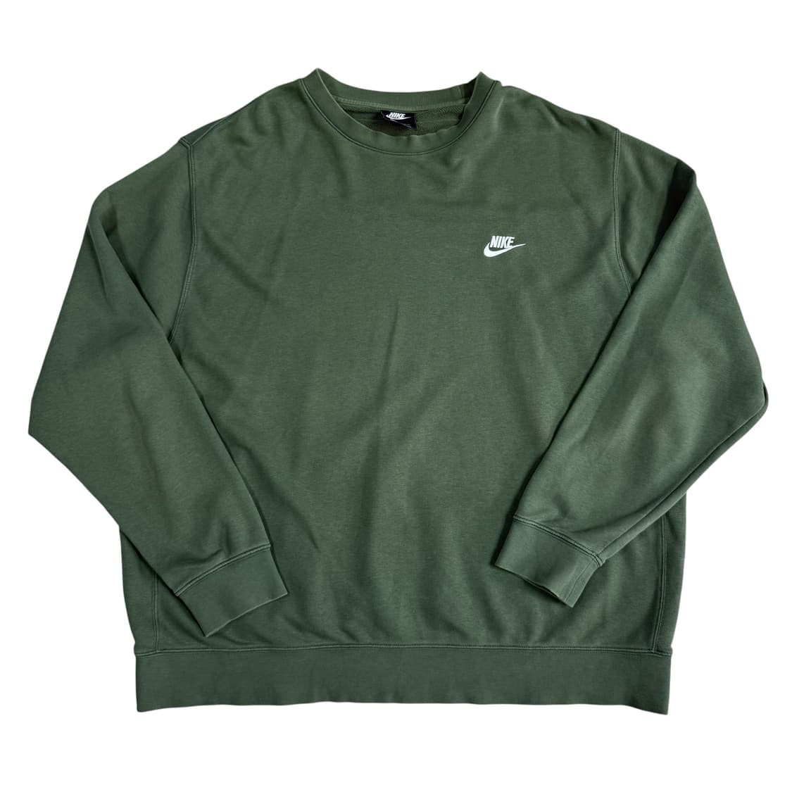 나이키 맨투맨 상품이미지1