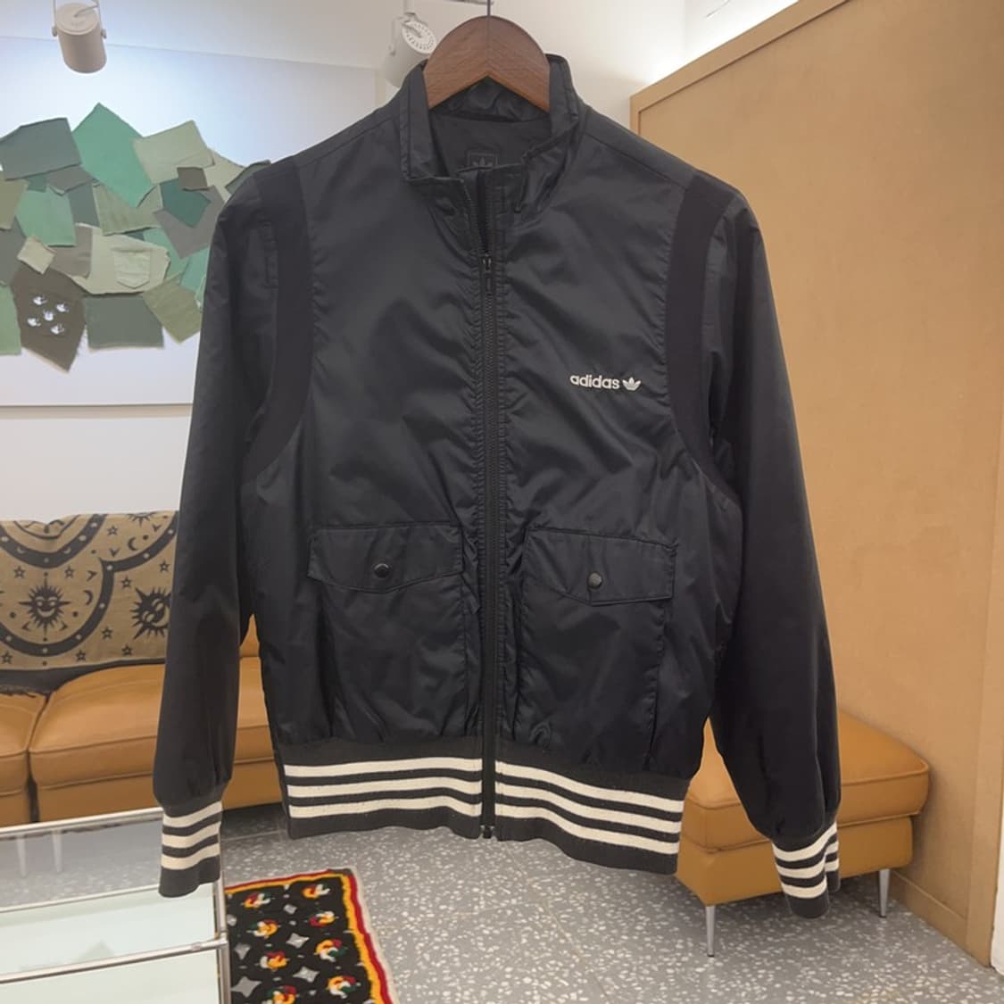 아디다스 흑탭 스펠아웃 윈터 프렌체스카 바시티 자켓 95 C07417 상품이미지3