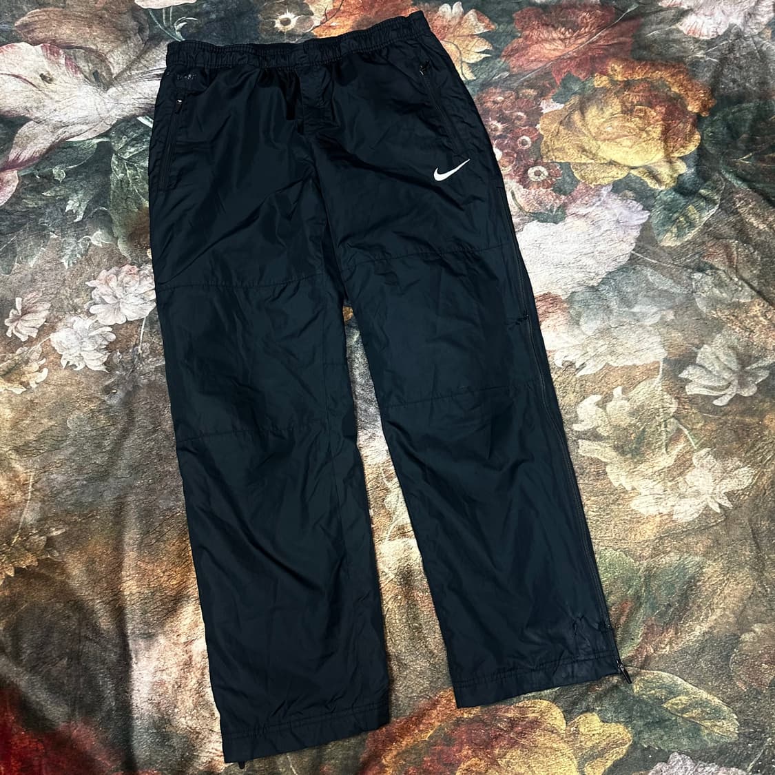 나이키 스톰핏 스우시 스몰로고 블랙누빔트랙팬츠 XL 상품이미지1