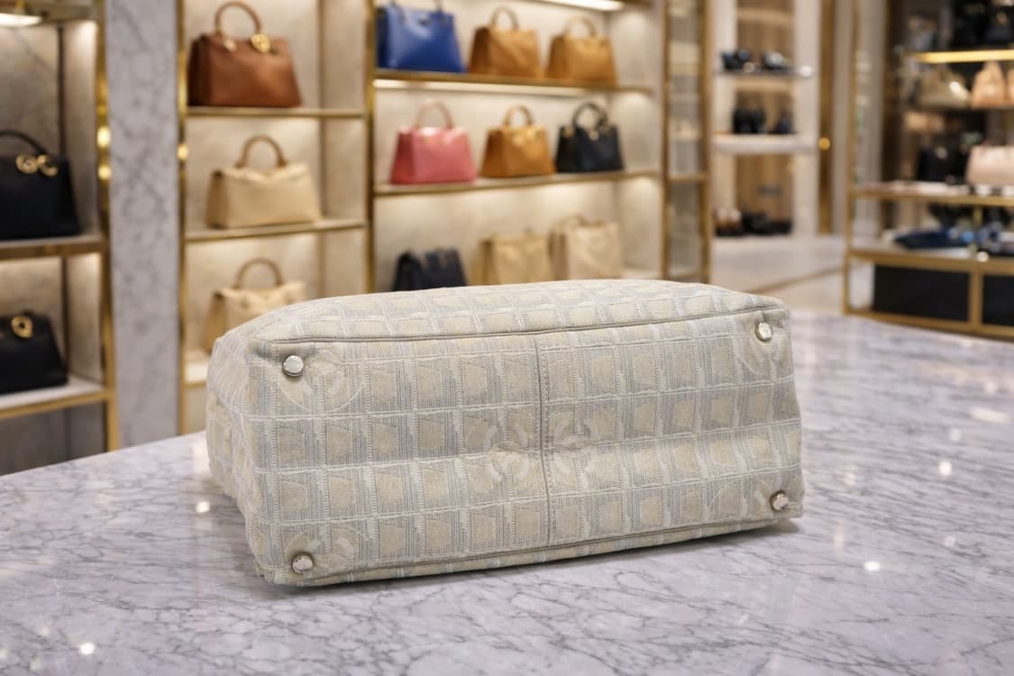 [S급] 샤넬 뉴 트래블 토트백 판매합니다!!! 상품이미지2