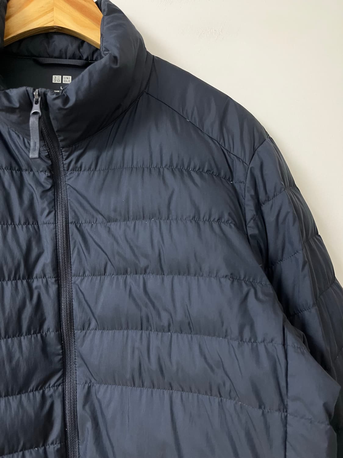 유니클로 경량 패딩 상품이미지3