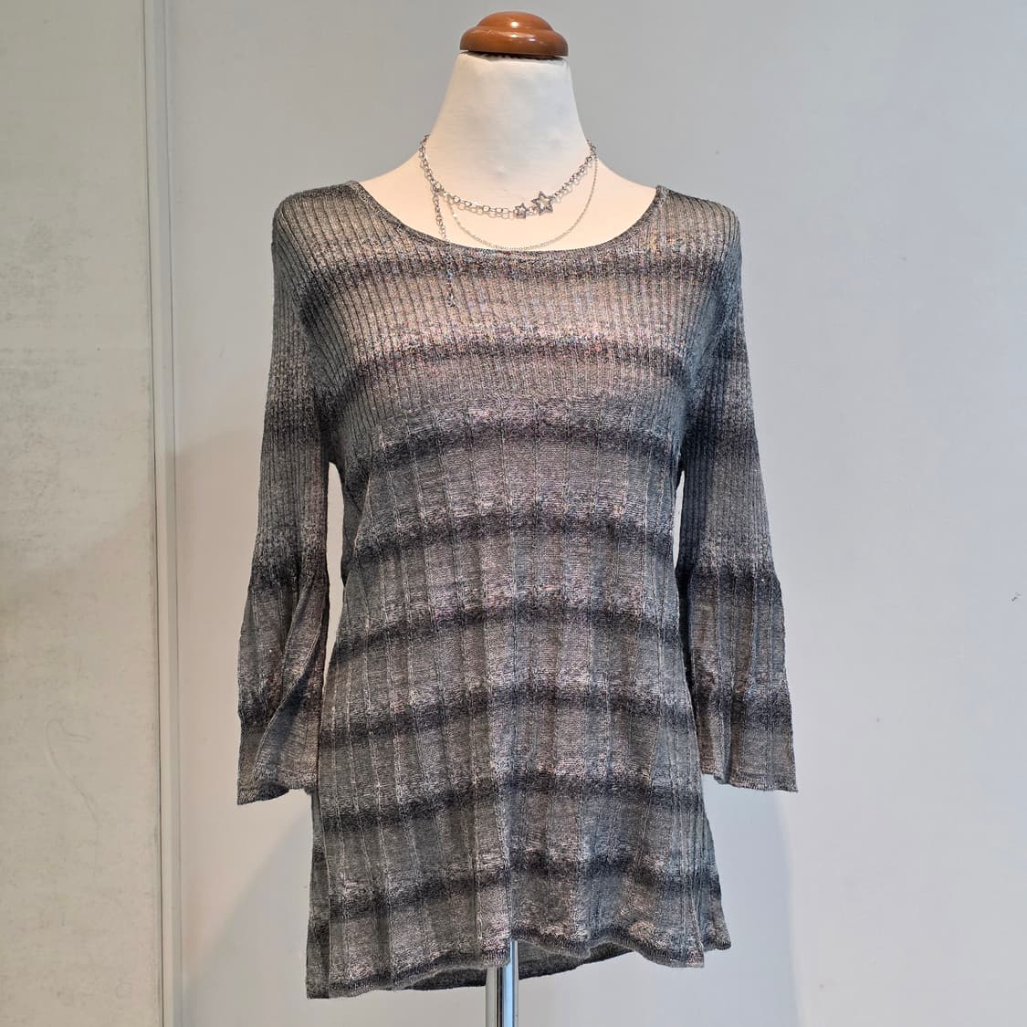 페어리그런지y2k 나나깔 스모크 스트라이프 니트슬리브 상품이미지1